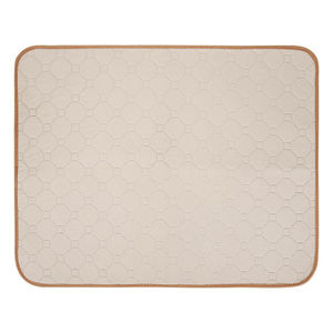 แผ่นรองฉี่สัตว์เลี้ยงแบบใช้ซ้ำได้ ซักด้วยเครื่องได้ กันน้ำ ระบายอากาศได้ดี กันลื่น รูปทรงสี่เหลี่ยมผืนผ้า สำหรับสุนัขและแมว ใช้ได้ทุกวัน - Product Image 5