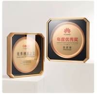 Trophée métallique haut de gamme avec texte gravé pour les récompenses annuelles et la promotion de la marque