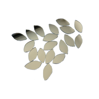 Tuiles de miroir en verre transparent découpées au laser en forme de triangle, mosaïque de miroir en forme de feuille, tuiles de miroir en verre découpées sur mesure pour les travaux d'art et de design
