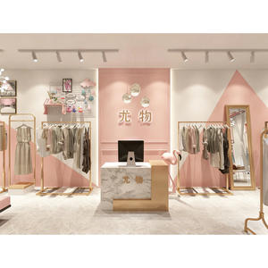 Estantes de Exhibición de Ropa para Tiendas de Lujo, Exhibidores de Ropa de Moda, Soporte de Exhibición de Ropa de Acero Inoxidable para Boutique - Product Image 5