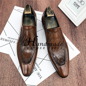 Nouvelles chaussures en cuir à bout pointu de style britannique - Chaussures d'affaires en cuir véritable pour hommes - Chaussures habillées en cuir simple - Product Image 4