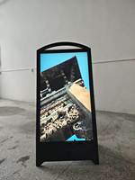 Layar LCD Luar Ruangan 43 Inci Terlaris dengan Pemutar Pintar Terintegrasi dan Layar, Dilengkapi Baterai, Tahan Air IP65