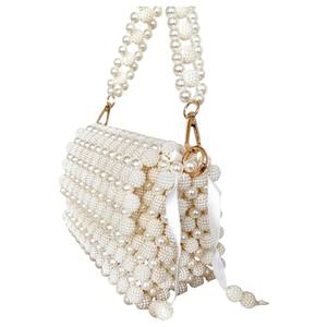 Bolso de mano de lujo hecho a mano con perlas para mujer, bolso de noche personalizable con patrón de concha de cuentas para fiesta de boda o cena - Product Image 4