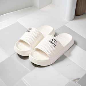 Zapatillas de baño deportivas para mujer, económicas, con diseño de flecha de Cupido, de material EVA, antideslizantes, acolchadas, transpirables e impermeables, para interior/exterior - Product Image 4