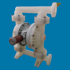 Bomba Neumática de Diafragma Bajo Wilden P800/PKPPP/TNU/TF/PTV de 2'' con Diafragma de PTFE y Polipropileno - Product Image 2