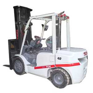 Chariot élévateur TCM 4 T d'occasion, moteur diesel à mât 2 étages de 4 tonnes, faible durée, hauteur de levage de 3000mm, bien entretenu, prêt à fonctionner - Product Image 1