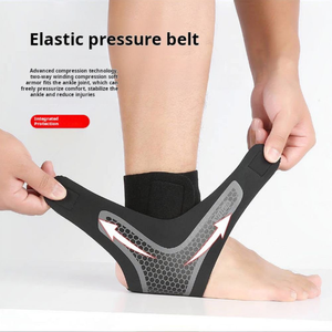 Supporto <span class=keywords><strong>per</strong></span> Caviglia Ultrasottile Regolabile con Elastico Traspirante <span class=keywords><strong>per</strong></span> Distorsioni del Piede e Fascite Plantare, Ideale <span class=keywords><strong>per</strong></span> Corsa e Basket - Product Image 3