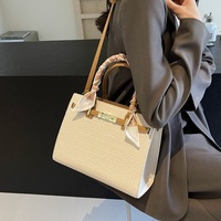 Sacs à Main de Luxe de Créateur pour Femmes 2024 avec Foulard, Sac Fourre-tout à Anse Supérieure, Sacs à Bandoulière de Couleur Unie pour Dames
