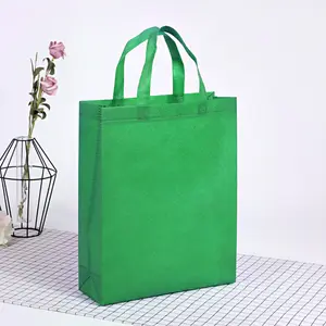 Custom Logo Iridescent Laminated Non-Woven Gift Tote Pearlized Laser Shopper Tote Holographic Non Woven Bags for Shopping