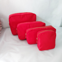 Offre Spéciale 22 couleurs disponibles en Stock, trousse de maquillage imperméable, articles de toilette cosmétiques, ensemble cadeau de noël, emballage en Nylon