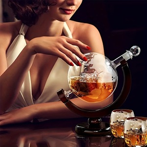Carafe à whisky Globe en verre <span class=keywords><strong>de</strong></span> 850ml avec base en bois pour vin Bourbon Scotch Liqueur Brandy Gin <span class=keywords><strong>Rhum</strong></span> Vodka Home Bar Accessoires - Product Image 4