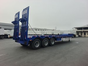 รถกึ่งพ่วงพื้นเรียบต่ำ รับน้ำหนักได้ 60 ตัน จัดจำหน่ายโดยโรงงานจีนสำหรับเครื่องจักรและอุปกรณ์ขนส่ง - Product Image 4