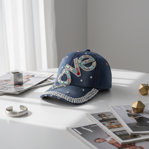 Gorra de Béisbol Vaquera Ajustable de Mezclilla para Exteriores, Versátil y Casual, <span class=keywords><strong>con</strong></span> Diseño de Letras Inglesas LOVE y Diamantes Incrustados - Product Image 1