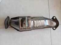 Convertidor catalítico de panal de cerámica YifengUniversal con Kia Sorento 2011-2013 Hyundai Santa Fe 2010-2012, 2.4L