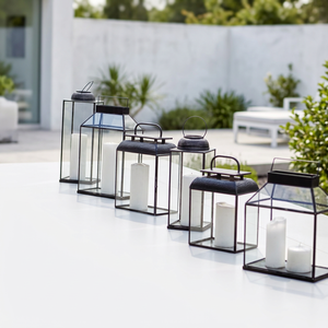 Lanternes porte-bougies décoratives professionnelles pour la maison et l'extérieur, en verre transparent et métal, faites à la main, durables - Product Image 1