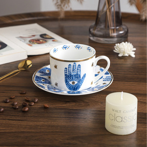 Tazas y Platillos de Cerámica Ecológicos de Lujo Modernos con Ojos y Palmas Pintados a Mano Personalizados para el Té de la Tarde - Product Image 5