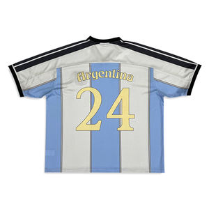 Camiseta de Fútbol Retro Personalizada con Diseño de Parches Sublimados a Rayas, Manga Corta y Transpirable - Product Image 3
