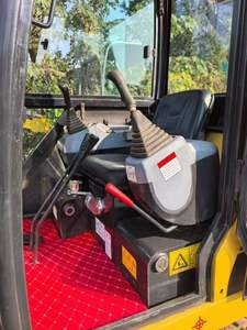 Miniexcavadora Komatsu PC20 usada en buen estado, a la venta a precio económico, en stock. - Product Image 6