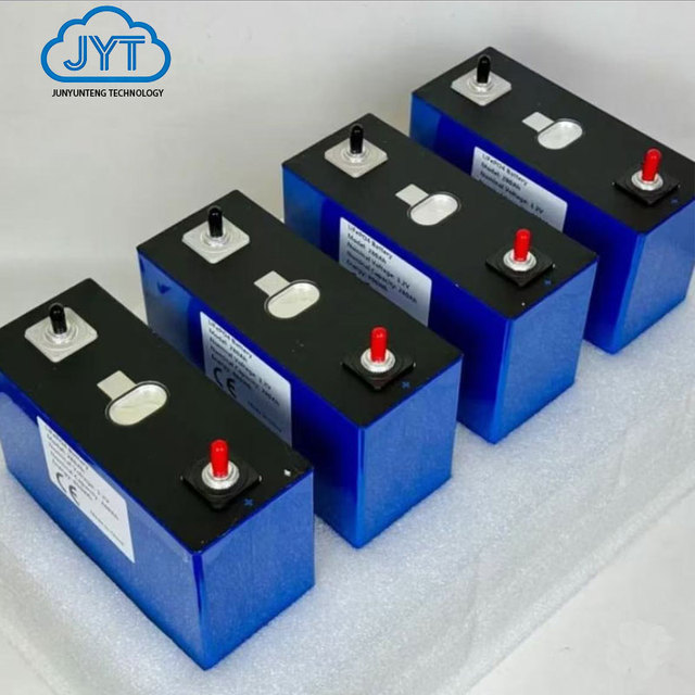 Pile Rechargeable High Capacity 100 Ah Lfp Prismatic Lithium Ion Batteries Pack 3.2v 100ah Lifepo4 Battery Cells