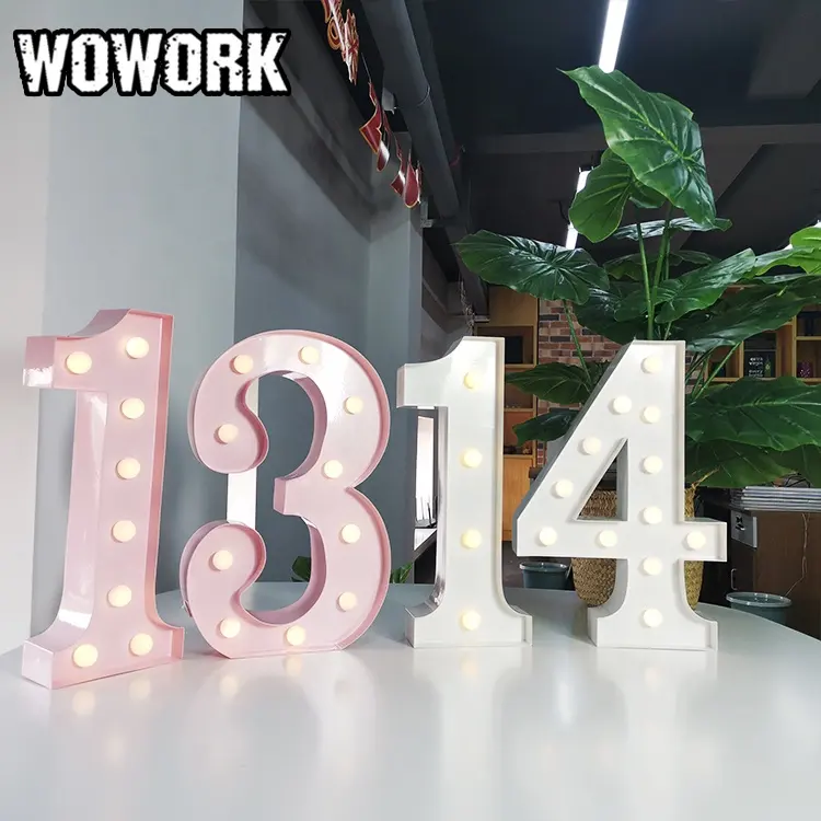 2024 WOWORK XMAS maison bureau boutique mini alphabet lettre signe chapiteau lumière pour fête festival