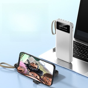 Power Bank Portatile Personalizzato con Logo, Batteria Esterna da 10000mAh con Quattro Cavi di Ricarica - Product Image 2