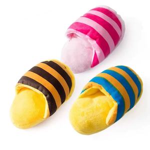 Juguetes para Mascotas, Sonajero de Peluche con Forma de Zapatilla, Juguetes para Masticar con Sonido para Perros y Gatos, Productos Divertidos para Perros - Product Image 6