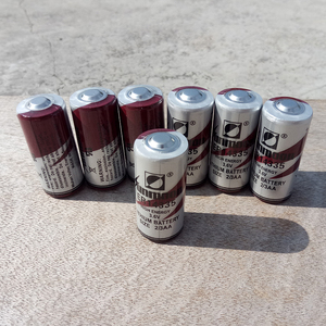 NUOVA Batteria al Litio ER14335 3.6V <span class=keywords><strong>per</strong></span> Apparecchiature di Controllo Industriale, Strumenti, Contatori d'<span class=keywords><strong>Acqua</strong></span>, PLC, Batteria di Memoria - Product Image 3