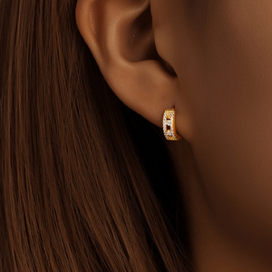 CANNER Boucles d'oreilles créoles épaisses en argent 925 plaqué or 18 carats avec zircon géométrique creux pour femme - Product Image 5