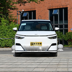 Voitures d'occasion Xpeng X9 électriques avec moteur électrique 2025, prix abordable, faible kilométrage, à vendre, livraison mondiale, inspection professionnelle - Product Image 5
