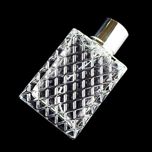 Wholesale 30ml Luxury Square Glass Perfume Bottle with Spray Cap Hot Stamping for Skin Care <b>Face</b> Cream Cosmetic Use Pump Sprayer - Product Image 4