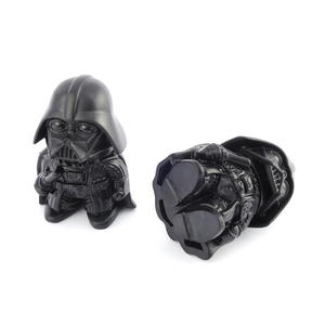 Le plus récent 3 pièces en alliage de zinc <span class=keywords><strong>Wars</strong></span> Star Black Warrior Darth Vader broyeur d'herbes en métal pour accessoires de fumer - Product Image 1