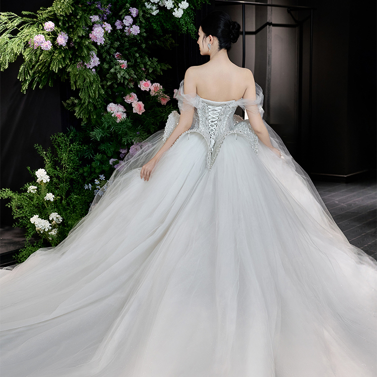 swarovski dress design Best Diamond Handmade Luxury Tulle Wedding Exquisite Pleating Court-style Princess Puffy Skirt Wedding gown Size (Shoe):12.0 Best kurta design Parties, Drinks & Dinner:
