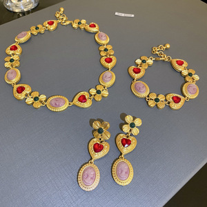 Collana cuore fiore Vintage placcato in oro Manna nuovo stile <span class=keywords><strong>palazzo</strong></span> con catena di clavicola <span class=keywords><strong>diamante</strong></span> per feste e fidanzamenti - Product Image 1