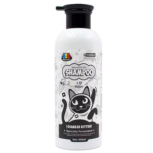 Venta caliente OEM Hidratante 500ml Limpieza y baño Cobertizo Control Ducha Lavado Jabón <span class=keywords><strong>Gato</strong></span> Mascota Champú Acondicionador - Product Image 1