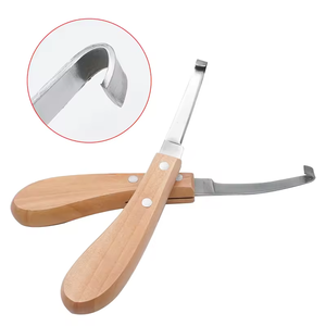 Couteau à sabots double tranchant à bas prix pour bovins, chevaux, moutons, chèvres, vaches, coupe-ongles pour <span class=keywords><strong>animaux</strong></span> avec manche en bois - Product Image 3