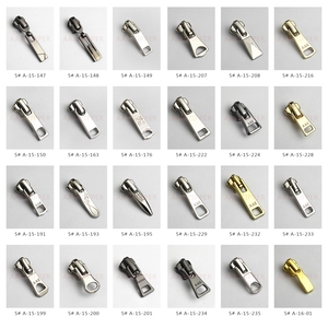 Vários estilos <span class=keywords><strong>Zipper</strong></span> Pull Tabs Atacado <span class=keywords><strong>Zipper</strong></span> Slider Para Saco Garment 3 5 8 Logotipo Personalizado <span class=keywords><strong>Zipper</strong></span> Cabeça Metal Slider Extrator - Product Image 2