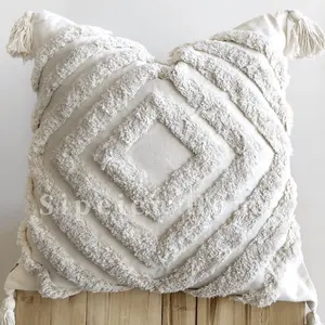 Ponpon ile Boho yastık örtüsü Nordic makrome atmak yastık kılıfları dekoratif yastık 18x1 8 minder örtüsü ev dekor için