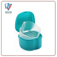 Boîte de rangement pour nettoyage orthodontique de fausses dents avec filet de suspension et passoire