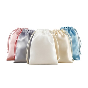 Sac à cordon en satin de soie, pochette cadeau pour bijoux, logo personnalisé, vente en gros, sac anti-poussière en velours et organza - Product Image 1