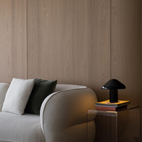Panneau mural d'étanchéité intérieure en PVC au charbon de bambou, à connexion sans joint, design incurvé, grain de bois