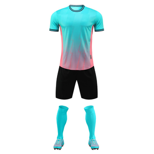 2023-2024 Retro Ronaldo Fußball trikot Hochwertiges Thai Design Herren Fußball mannschaft Shirts Neues Club Top für Fußballspieler - Product Image 5