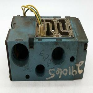 6511B-512-PM-1 12DA 솔레노이드 밸브 베이스 - Product Image 1