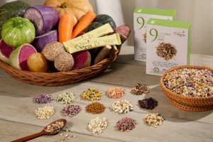 KNOCK KNOCK Veggie vegetan GRAIN ผสมผักและผลไม้แห้งเพื่อสุขภาพขนมขบเคี้ยวกรอบในถุง - Product Image 3