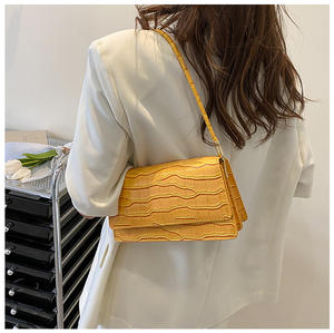 กระเป๋าสะพายไหล่/สะพายข้างผู้หญิง Jianghu Zp-5633-F ลายหิน สีลูกกวาด สายเดี่ยว ทรงสี่เหลี่ยมเล็ก แฟชั่น ปิดแบบอื่นๆ - Product Image 4