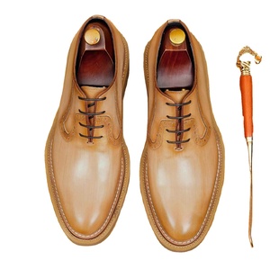 Chaussures habillées en cuir véritable pour hommes, style Oxford, à bout pointu, à lacets, pour le bureau et les occasions professionnelles, toutes saisons, couleur unie - Product Image 1