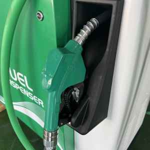 Hipech hoogwaardige roestvrijstalen brandstofdispenser, hoge capaciteit benzine-, diesel- en gaspomp voor zware tankstations - Product Image 5