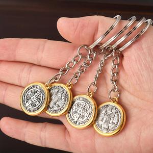 Médaille d'exorcisme catholique usine vente directe alliage religieux Saint Benoît pendentif bijoux pendentif porte-clés sac accessoires - Product Image 2