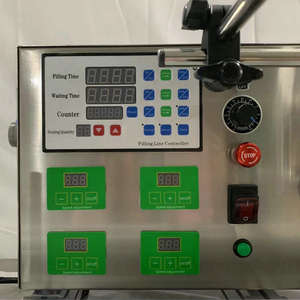 เครื่องบรรจุของเหลวแบบอัตโนมัติสี่หัวพร้อมปั๊มแม่เหล็กสำหรับขวด 220V ความแม่นยำสูง ขนาดเล็ก - Product Image 4