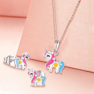مخصص الكلاسيكية النساء الأطفال 925 فضة قلادة طقم أقراط الاطفال الروديوم مطلي الحيوان يونيكورن المينا مجوهرات مجموعات - Product Image 2