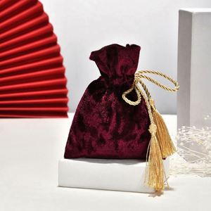 ถุงกำมะหยี่ใส่เครื่องประดับสีแดง เขียว ชมพู ฟ้า พร้อมพู่ห้อยสำหรับงานแต่งงาน งานปาร์ตี้ และคริสต์มาส - Product Image 4